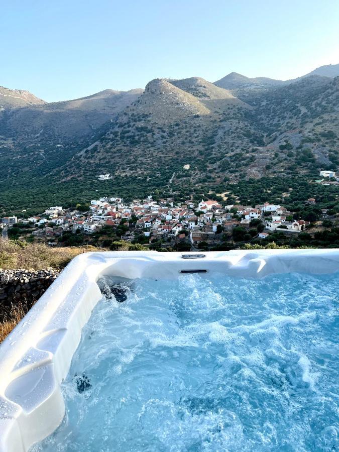 Villa Estée, luxury villa with private infinity pool&jacuzzi Elounda Esterno foto